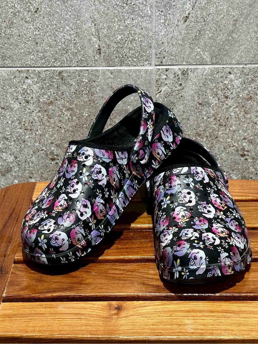 BOBS from Skechers Foamies 9 Black Doodle Mules